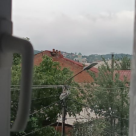Light House Otel Kutaisi Dış mekan fotoğraf